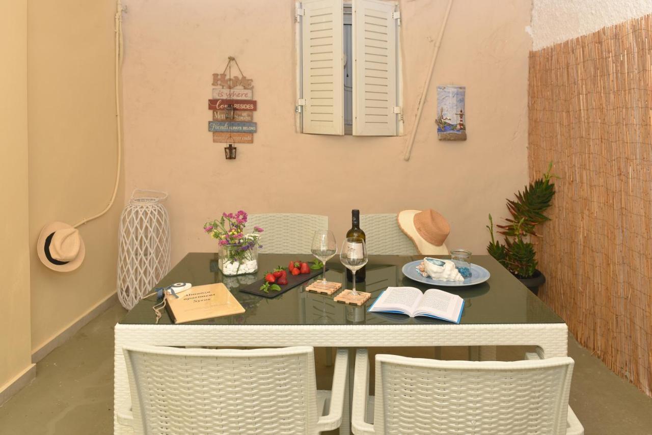 Almanza Apartment Syros Ermoupoli Exteriör bild